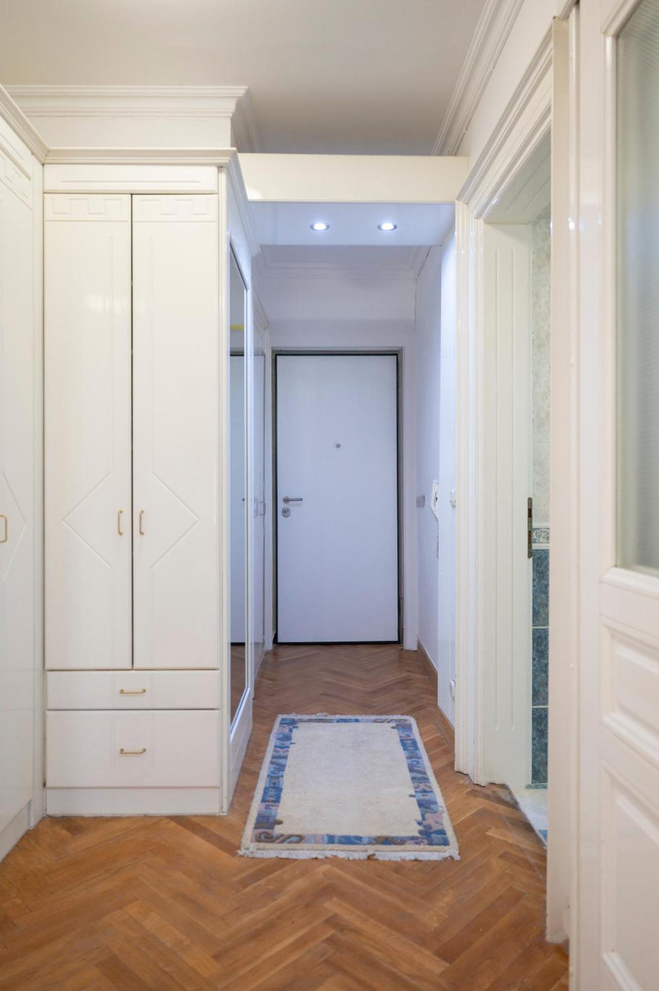 Royal Meeting Point Family & Group Friendly Up To 8 Sarajevo